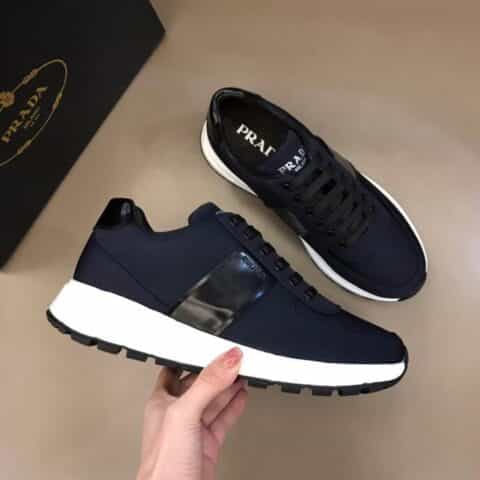 PRADA/普拉达    专柜专用高密度透气防水布P家经典男士休闲鞋