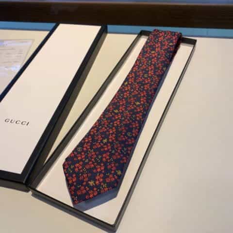 GUCCI古奇蜜蜂符号元素真丝领带