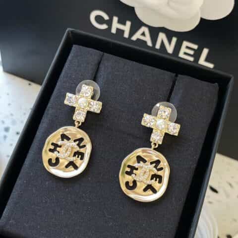 2021新款CHANEL香奈儿十字珍珠耳钉耳环