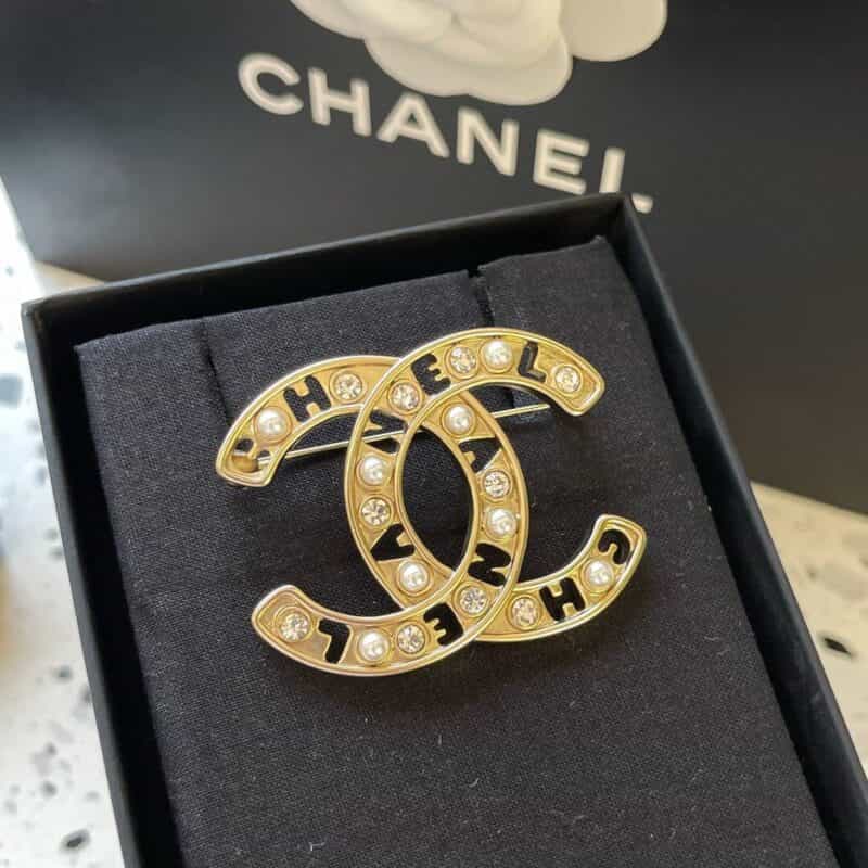 2021新款CHANEL香奈儿双c珍珠胸针