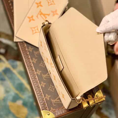 Louis Vuitton LV Félicie Pochette 三合一链条包 M80498香草黄
