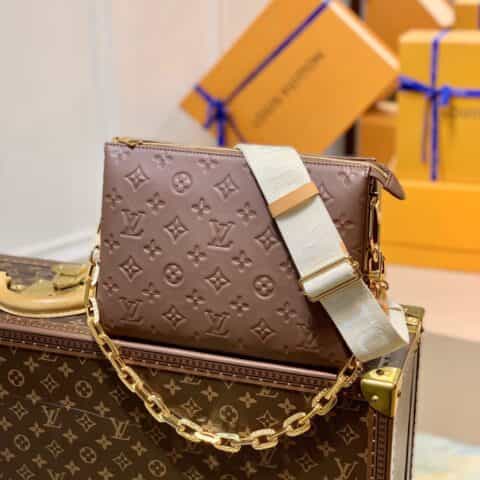 Louis Vuitton LV Coussin PM 链条斜挎包 M59277灰褐色