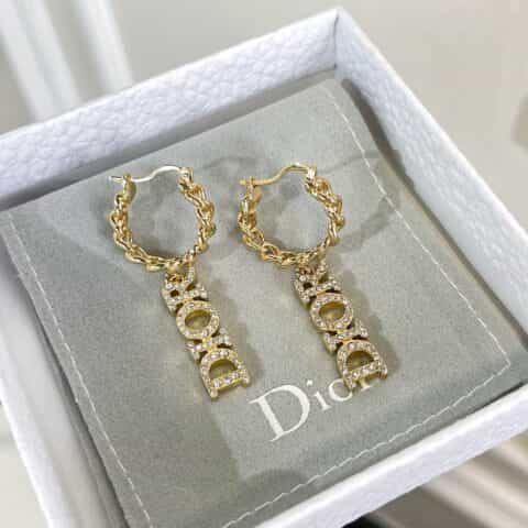 新款DIOR迪奥满钻字母耳钉耳环