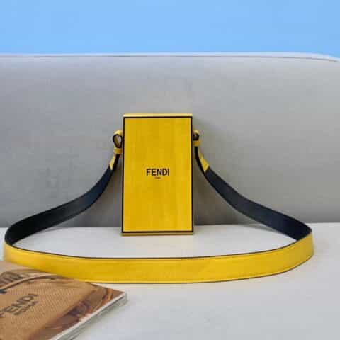 FENDI芬迪几何图形创意设计百搭小包70309