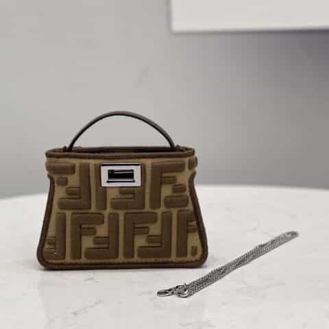 FENDI芬迪超迷你Peekakoo手袋8523