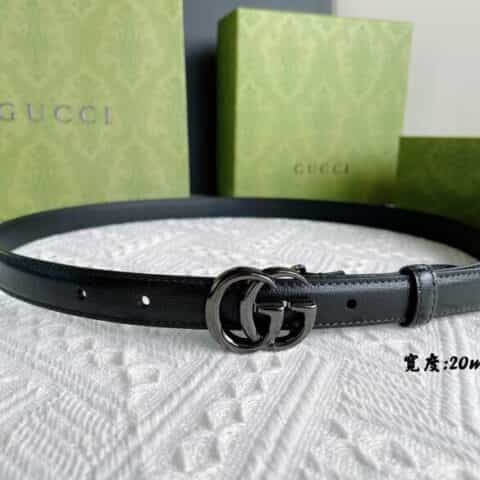 GUCCI古驰   进口牛皮纹理带身搭配品牌经典logo金属扣2.0腰带