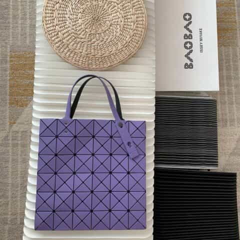 三宅一生ISSEY MIYAKE马卡龙色系手提袋0086