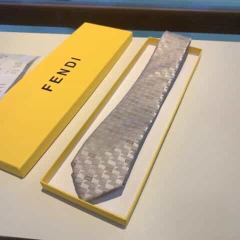 FENDI芬迪FF字母100%顶级提花真丝领带