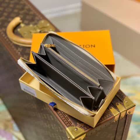 Louis Vuitton LV Zippy 钱夹 M81172
