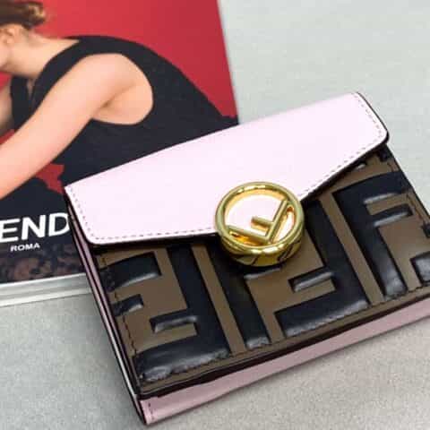 FENDI芬迪牛皮压印双F标志性多卡位名片包0261