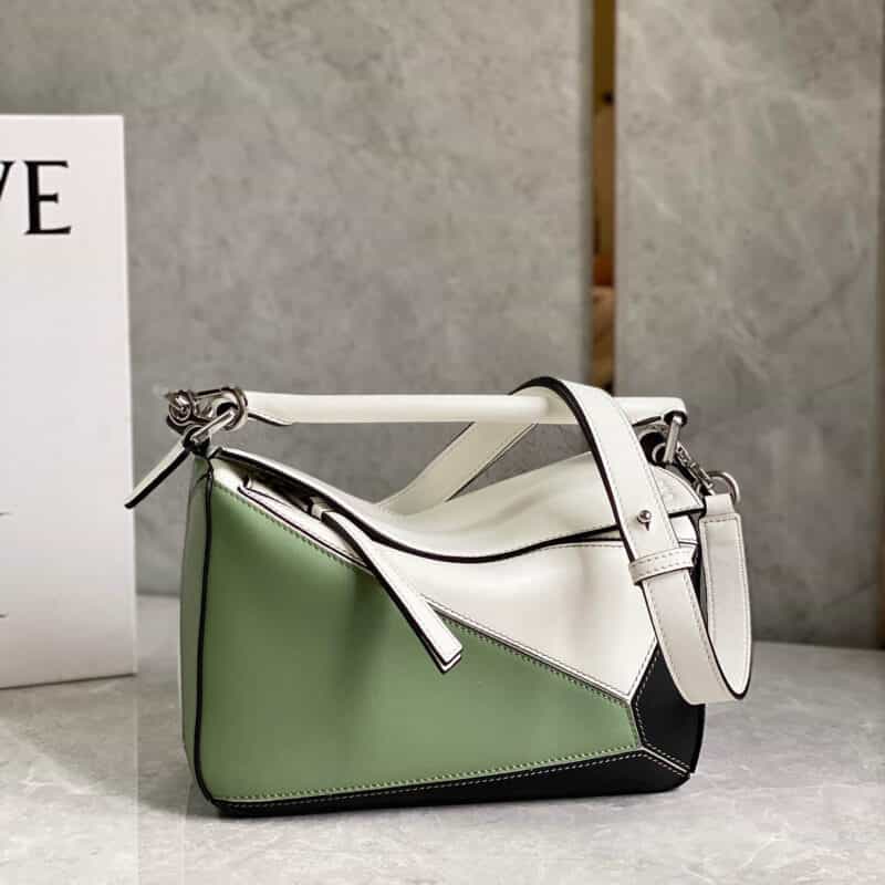 LOEWE罗意威 Puzzle bag 小号几何包 0189白绿黑拼色24CM