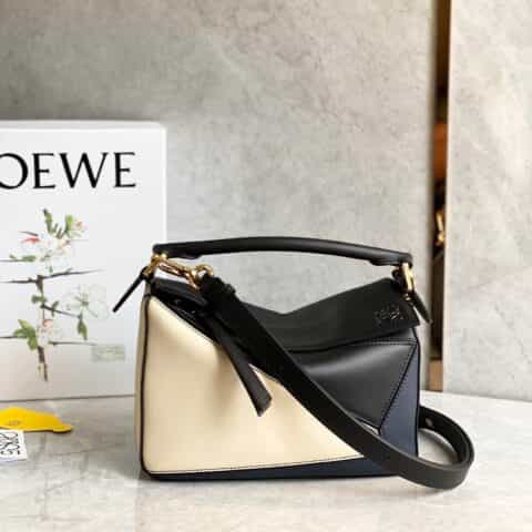 LOEWE罗意威 Puzzle bag 小号几何包 0189黑白蓝拼色24CM