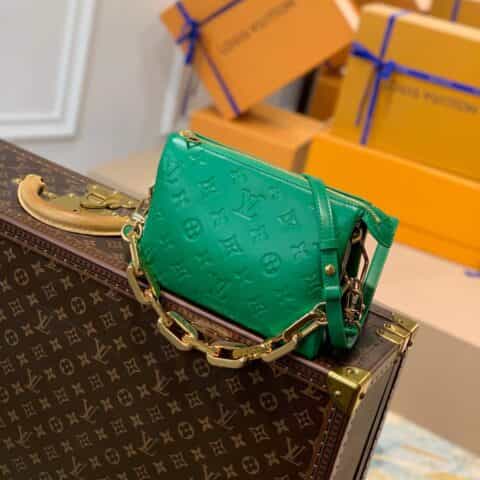 Louis Vuitton LV Coussin BB bag M59389祖母绿色