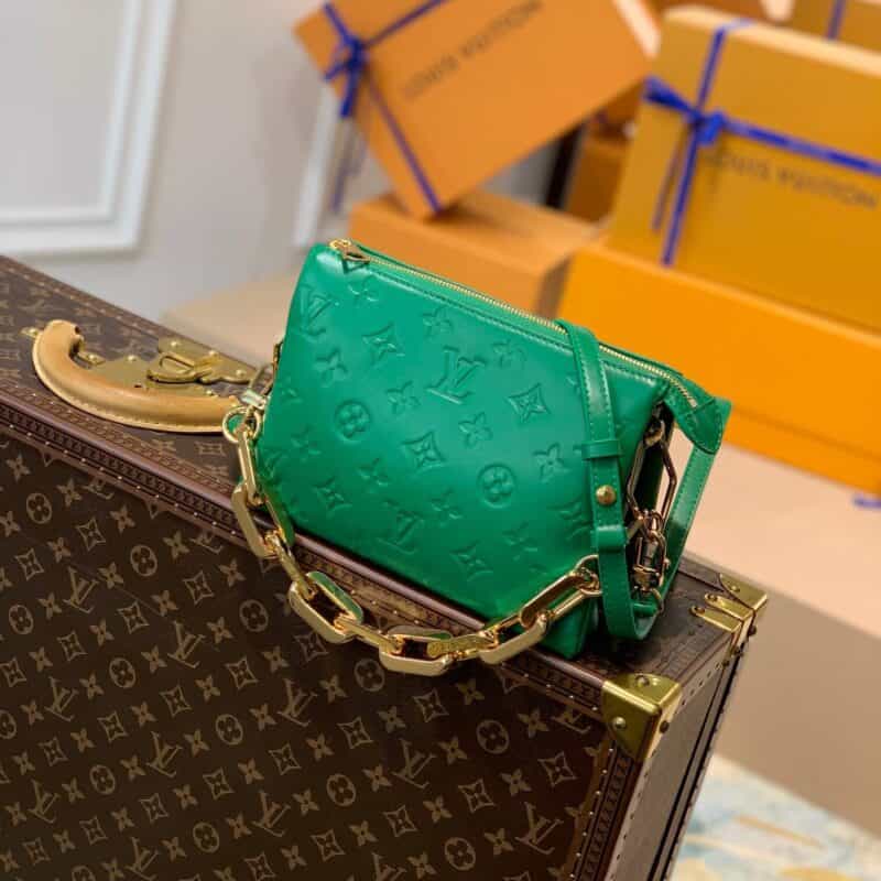 Louis Vuitton LV Coussin BB bag M59389祖母绿色