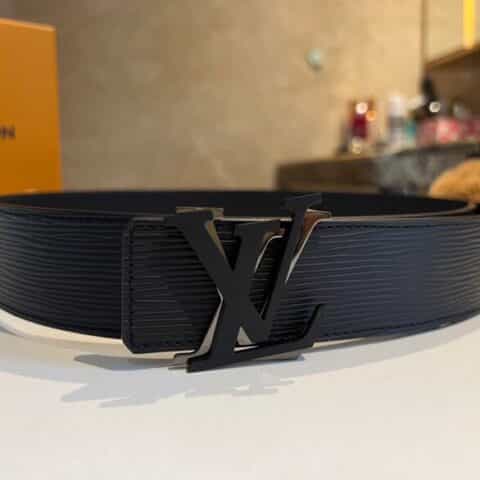 LV/路易威登  LV  Shake搭扣40毫米双面腰带