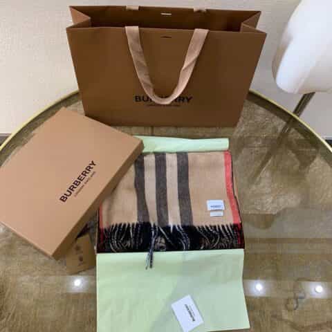 Burberry巴宝莉简单竖纹拼色羊绒长巾