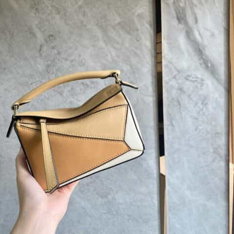 LOEWE罗意威 Mini Puzzle bag几何包 0338暖沙色18CM