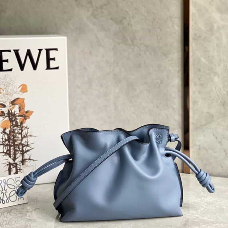 LOEWE罗意威Flamenco系列小牛皮束口抽绳福袋 0539大西洋蓝