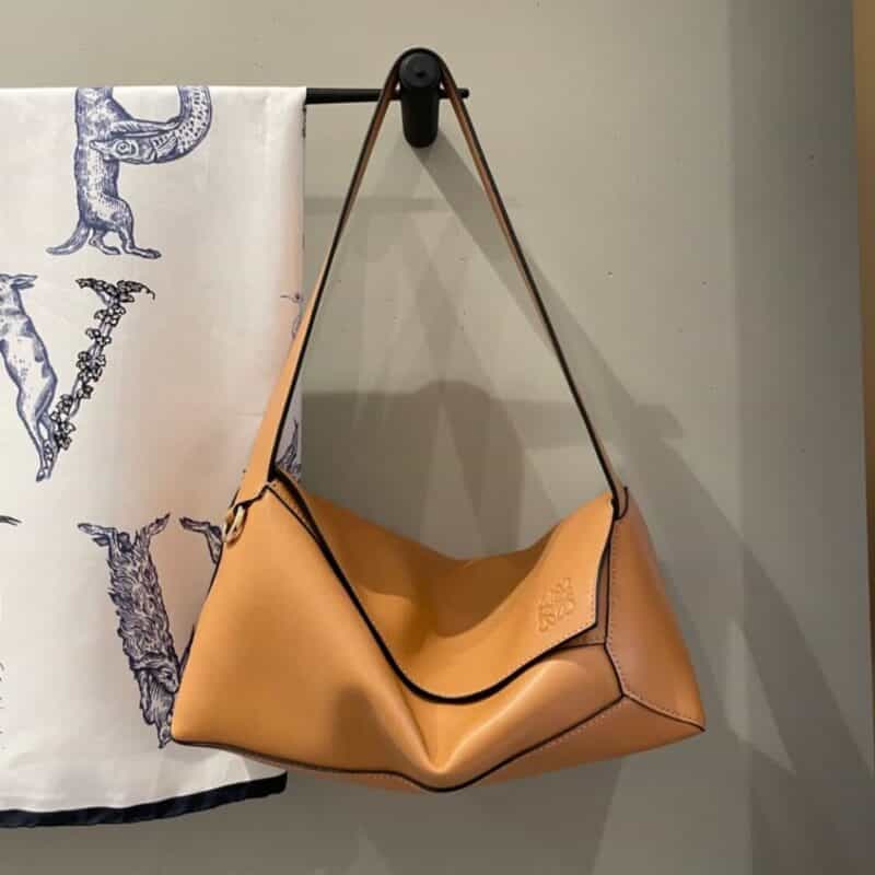 LOEWE罗意威Puzzle hobo腋下包 0673焦糖色