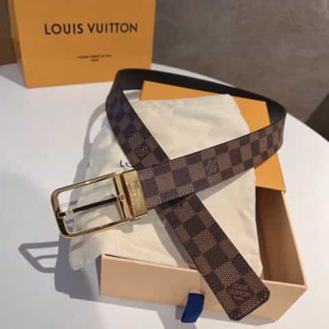 LV/路易威登   经典棋盘格.老花仔料的针式腰带35mm