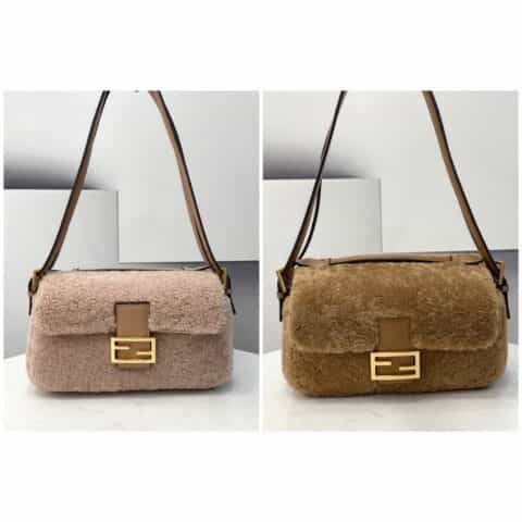 FENDI芬迪羊羔毛双面翻盖baguette手袋8520