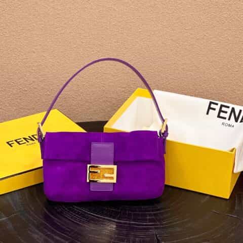 FENDI芬迪中古纯色系列腋下包8339