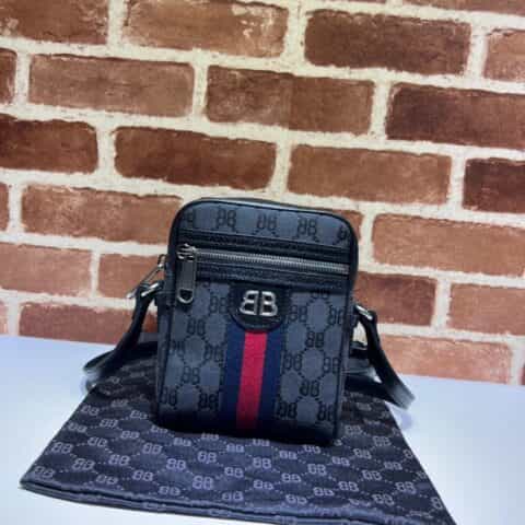 GUCCI古驰联名款肩背包680129