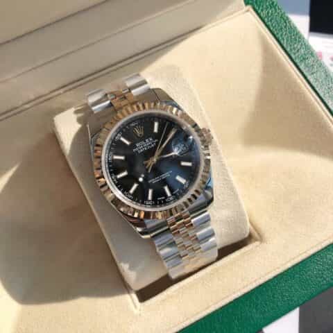 ROLEX- 劳力士日志型男款装载瑞士ETA-2824机芯女款搭载瑞士eta2671机芯