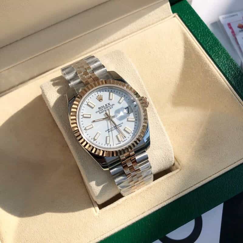 ROLEX- 劳力士日志型男款装载瑞士ETA-2824机芯女款搭载瑞士eta2671机芯