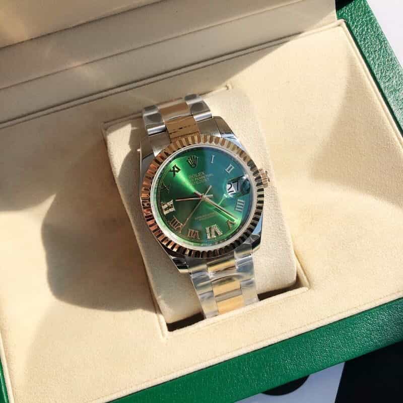 ROLEX- 劳力士日志型男款装载瑞士ETA-2824机芯女款搭载瑞士eta2671机芯