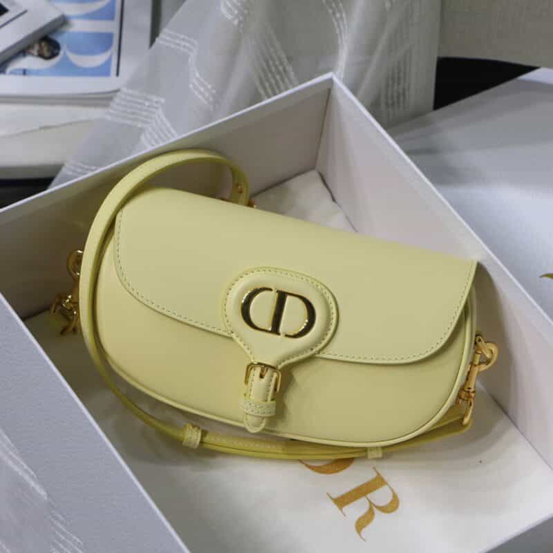 Dior Bobby East-West 马鞍包 M9327UMOL_M26Y