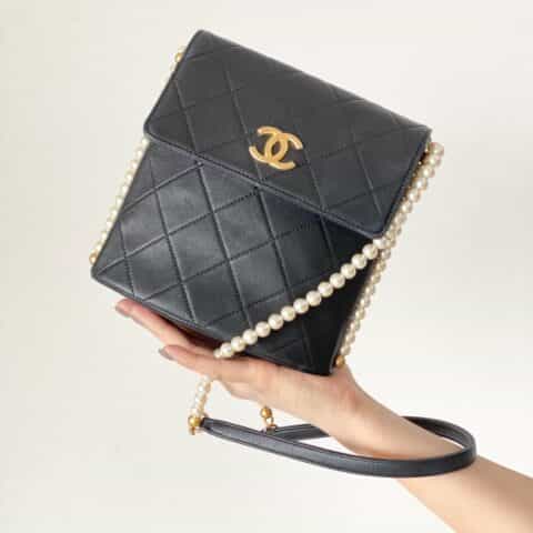 CHANEL 2021SS珍珠Small Hobo Bag AS2503 B05543 94305