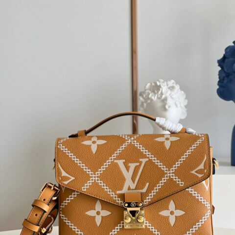 Louis Vuitton LV 2022春季系列刺绣图案Métis邮差包 M46018