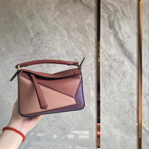 LOEWE罗意威 Mini Puzzle bag几何包 0338紫红色18CM