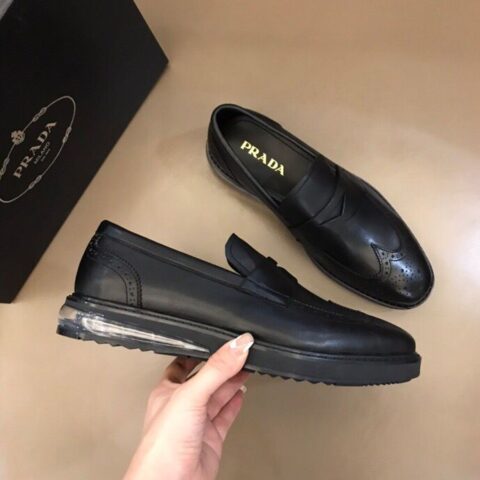 PRADA/普拉达  进口开边珠头层牛皮P家原单级男士气垫休闲鞋