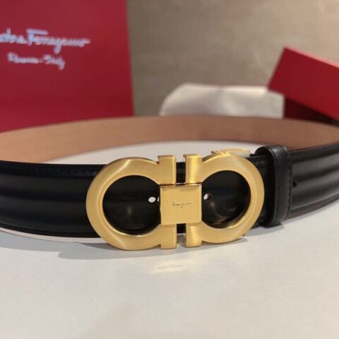 Ferragamo菲拉格慕   精品8字专柜版型金属扣3.5cm腰带