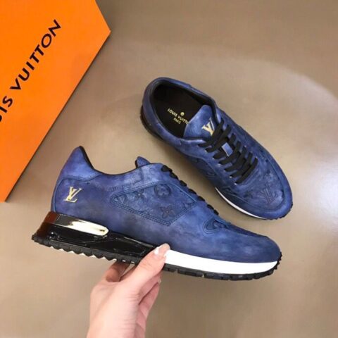 LV/路易威登   头层牛皮内里男士Run Away 运动鞋