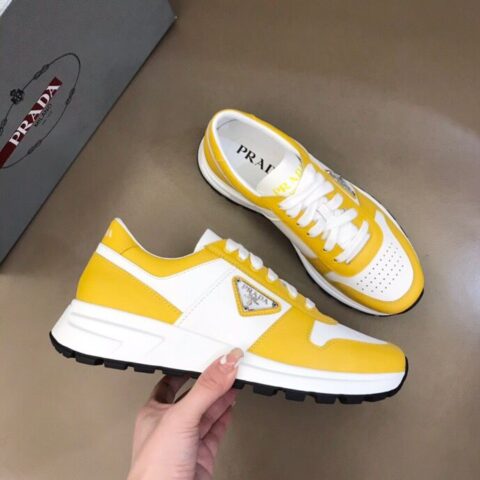 PRADA/普拉达   P家2022春夏新品系列，男士经典休闲运动鞋