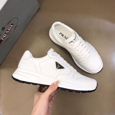 PRADA/普拉达   P家2022春夏新品系列，男士经典休闲运动鞋