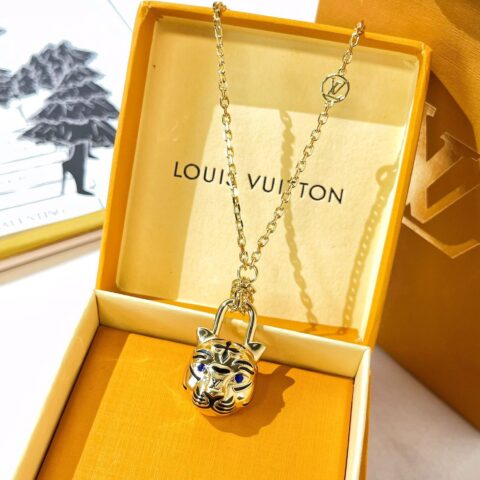 LV路易威登MY LV TIGER 老虎 虎头项链