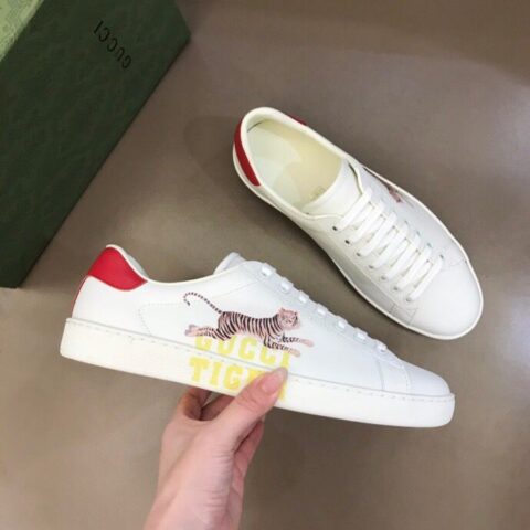GUCCI古驰    意大利进口原版皮料G家经典小白鞋