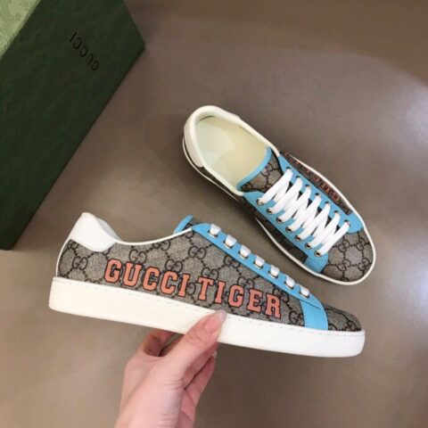 GUCCI古驰    意大利进口原版皮料G家经典小白鞋
