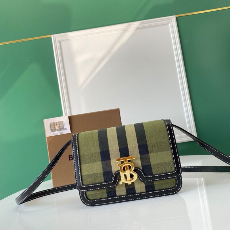 Burberry巴宝莉格纹帆布与缉明线皮革TB 专属标识锁扣包