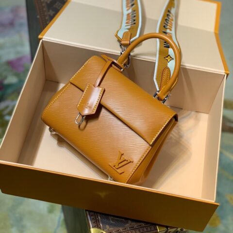Louis Vuitton LV Cluny Mini Epi 皮革手提包 M58931蜜黃色