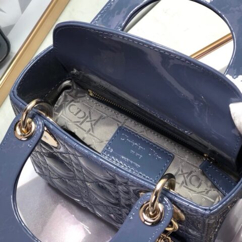 Lady Dior Mini  🍡17cm 三格漆皮戴妃包 M0505雾霾蓝