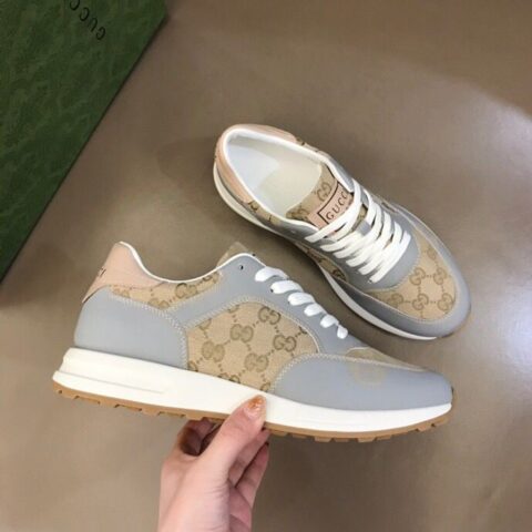 GUCCI古驰   进口小牛皮拼接品牌印花帆布G家男士GG运动鞋