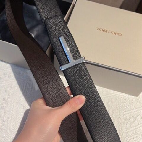 TOMFORD汤姆福特  男士T字搭扣双面腰带4.0cm