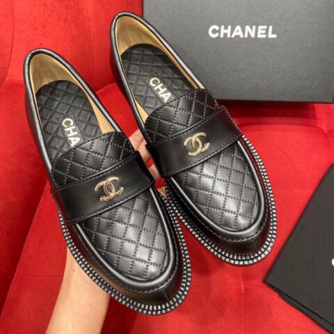 chanel香奈儿   经典菱格鞋面意大利真皮大底乐福鞋