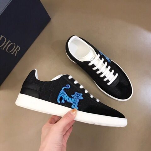 DIOR迪奥   原版牛皮绒面革新款 B01 运动鞋