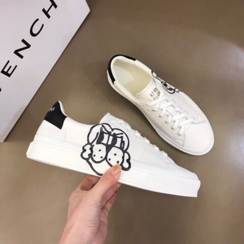 Givenchy纪梵希   进口牛皮新品板鞋牛皮CITY运动鞋
